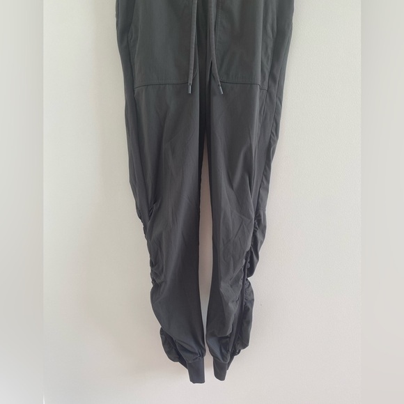 Lululemon Beyond The Studio Jogger In Graphite Grey Size 4 - Picture 8 of 12